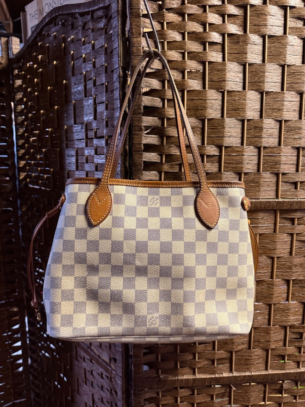 Louis Vuitton Damier Azur Neverfull PM - Picture 15 of 17